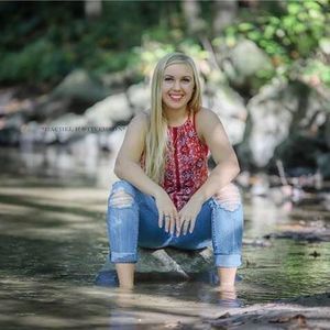 Meet your Posher, Haley